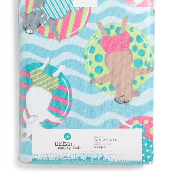 Frenchie Indoor/Outdoor Tablecloth ◈ Float - Picture 1 of 1